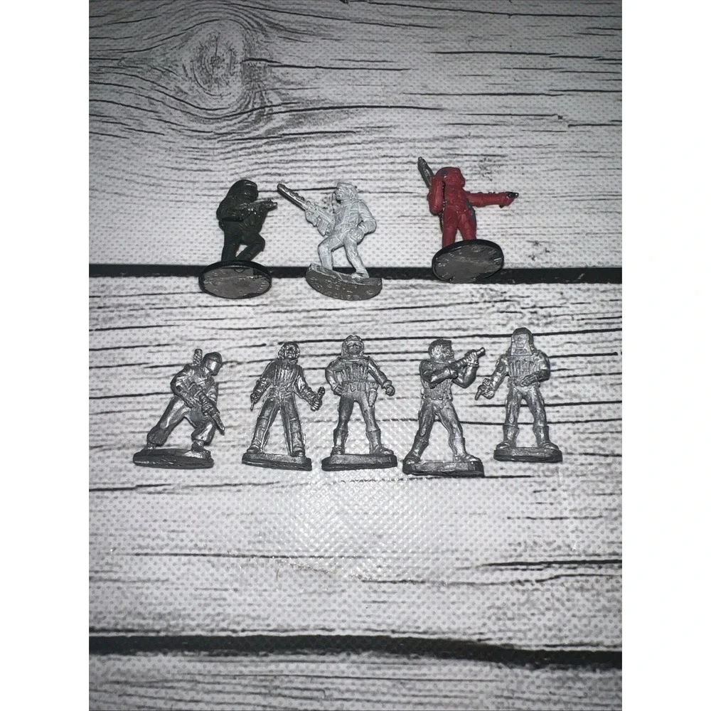 Ral Partha & Grenadier Metal Figurines Miniatures Mixed Lot Of 8
